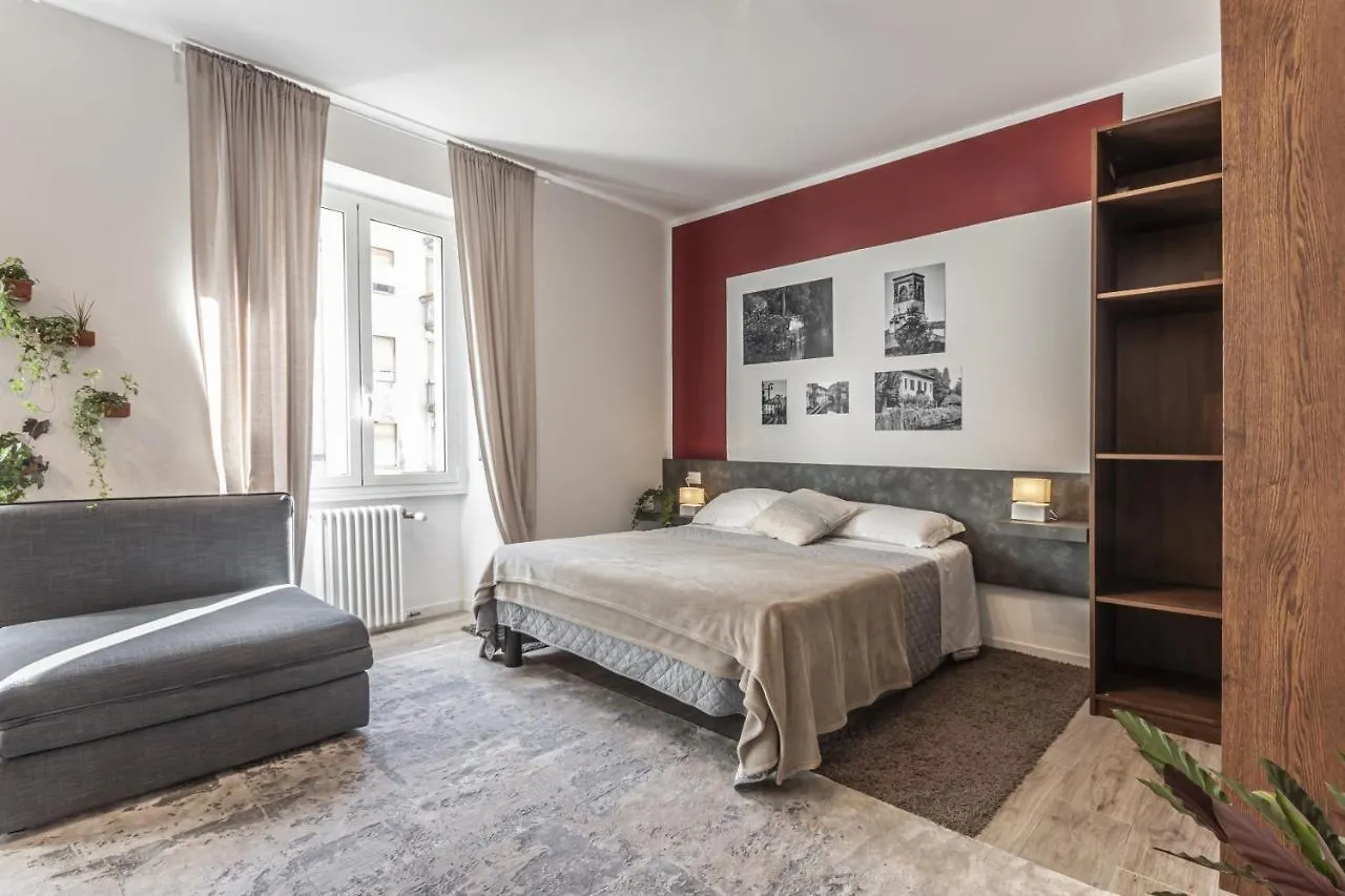 Milanrentals - Altea Apartment מילאנו