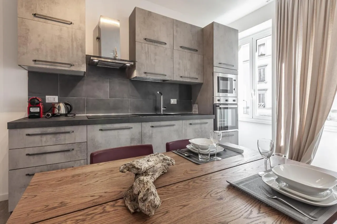 Milanrentals - Altea Apartment  מילאנו